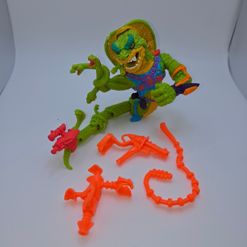 Vintage 1997 TMNT Serpent Action Figure Playmates Toys Complete With Accessories